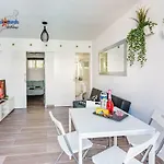 Il Sogno Aircon&english Channels Appartement *